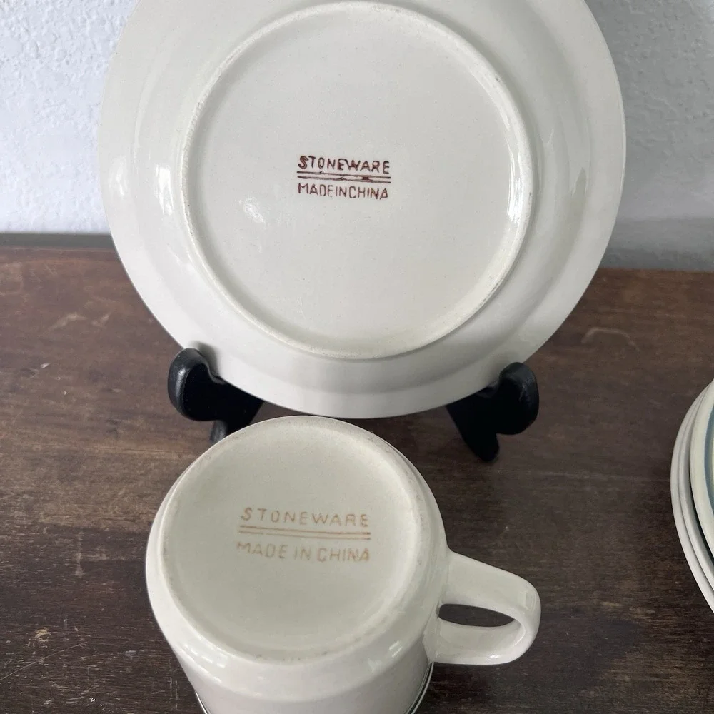 VTG Holiday Stoneware Place Setting For 4 People (16pc‎ Set)